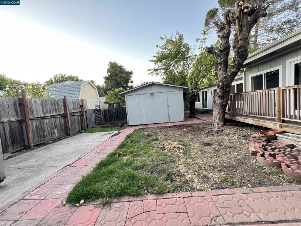 2573 Decca Lane Property Photo 25
