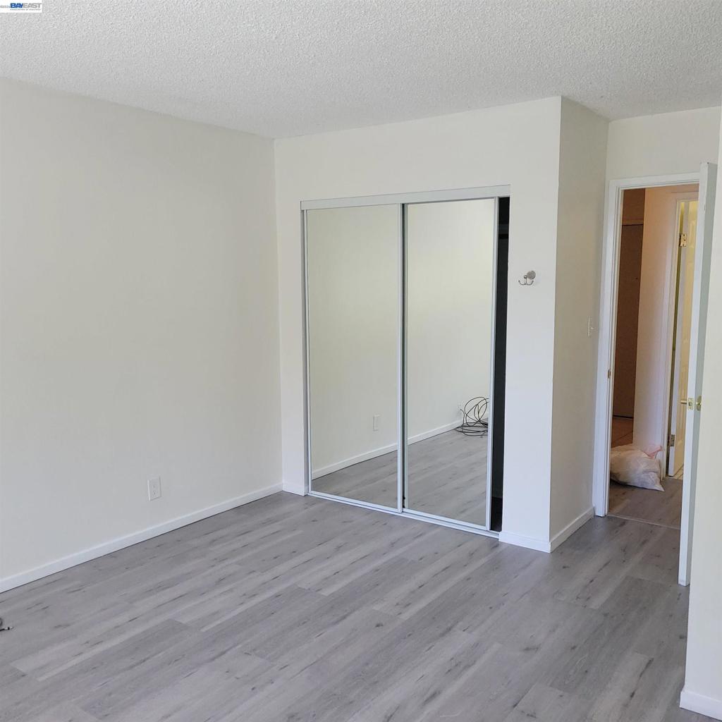 1321 Webster St Property Photo 9