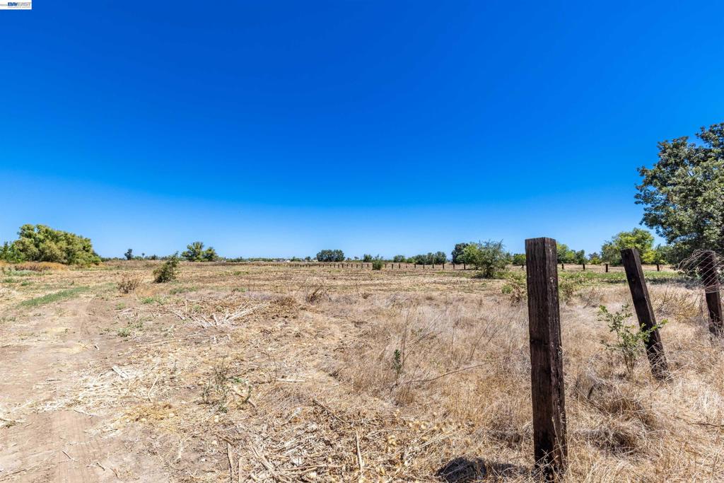 3515 Kellogg Creek Rd Property Photo 13
