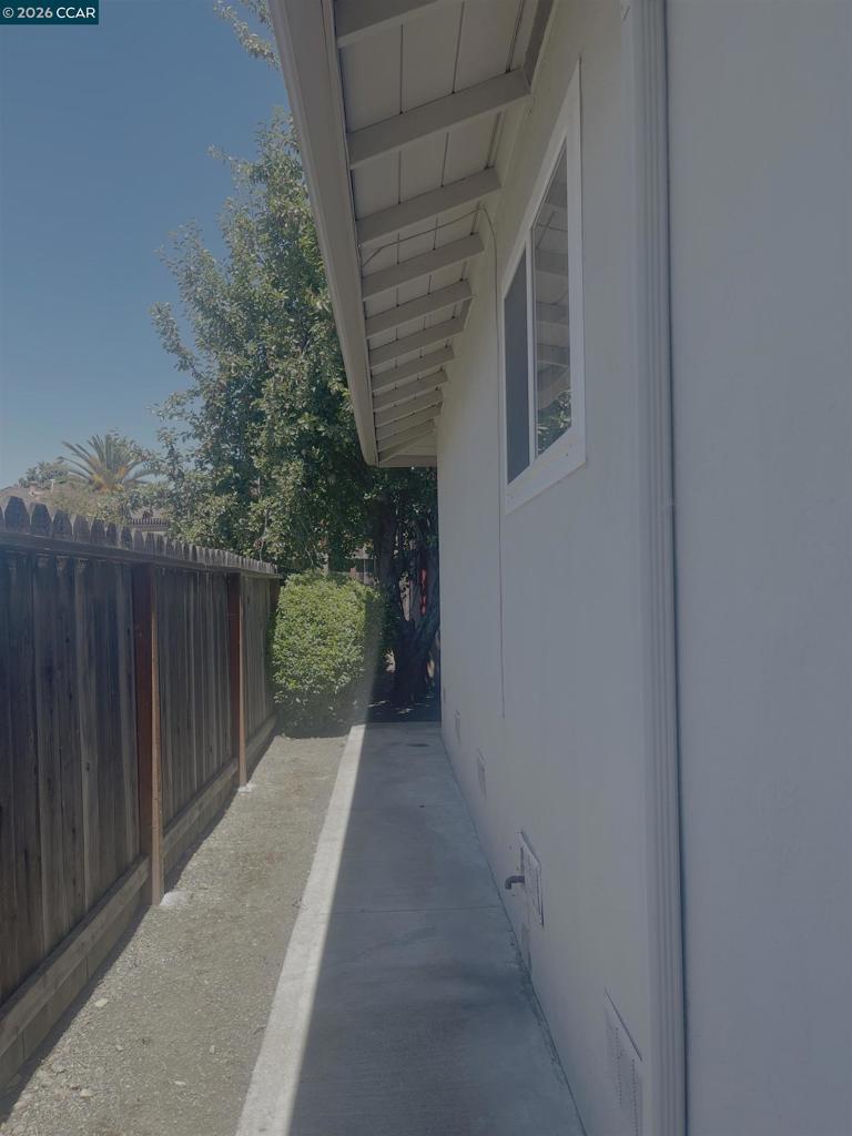 930 Sassel Avenue Property Photo 21