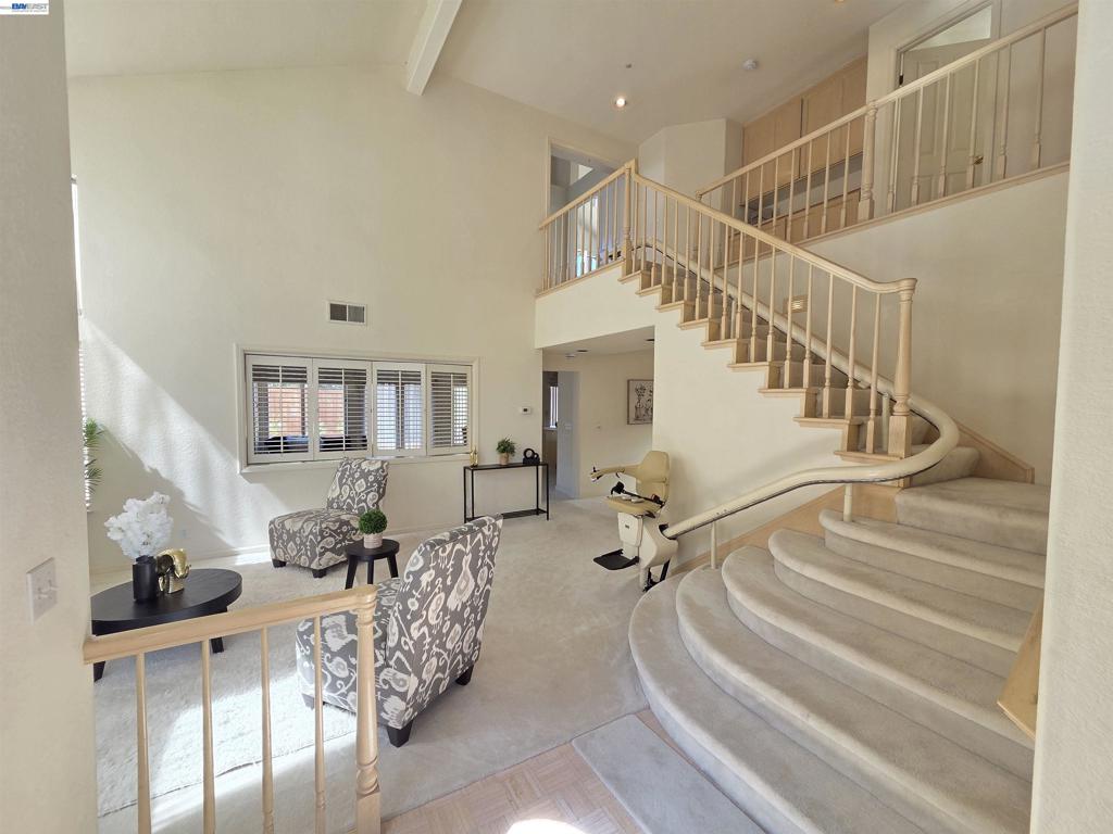 30330 Meridien Cir Property Photo 2