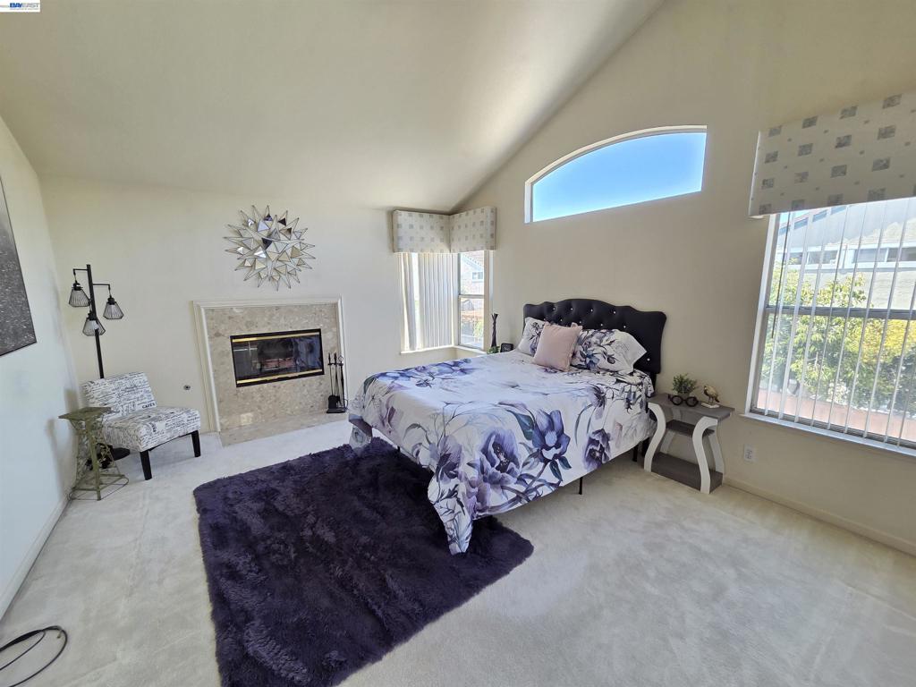 30330 Meridien Cir Property Photo 12