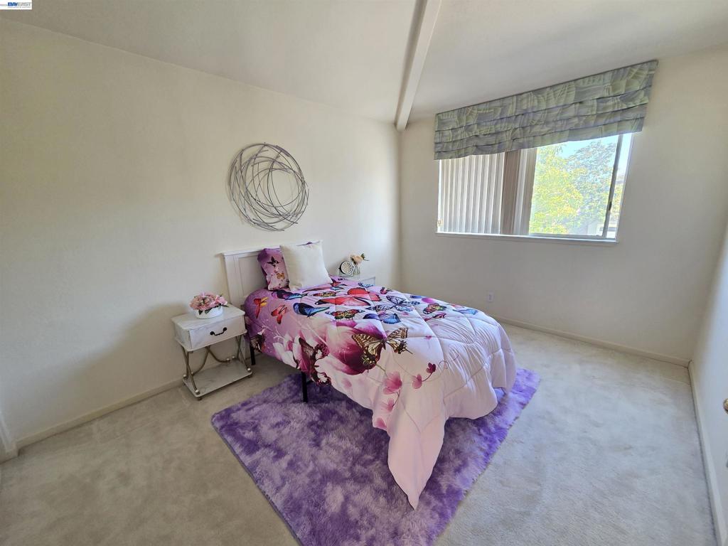30330 Meridien Cir Property Photo 18