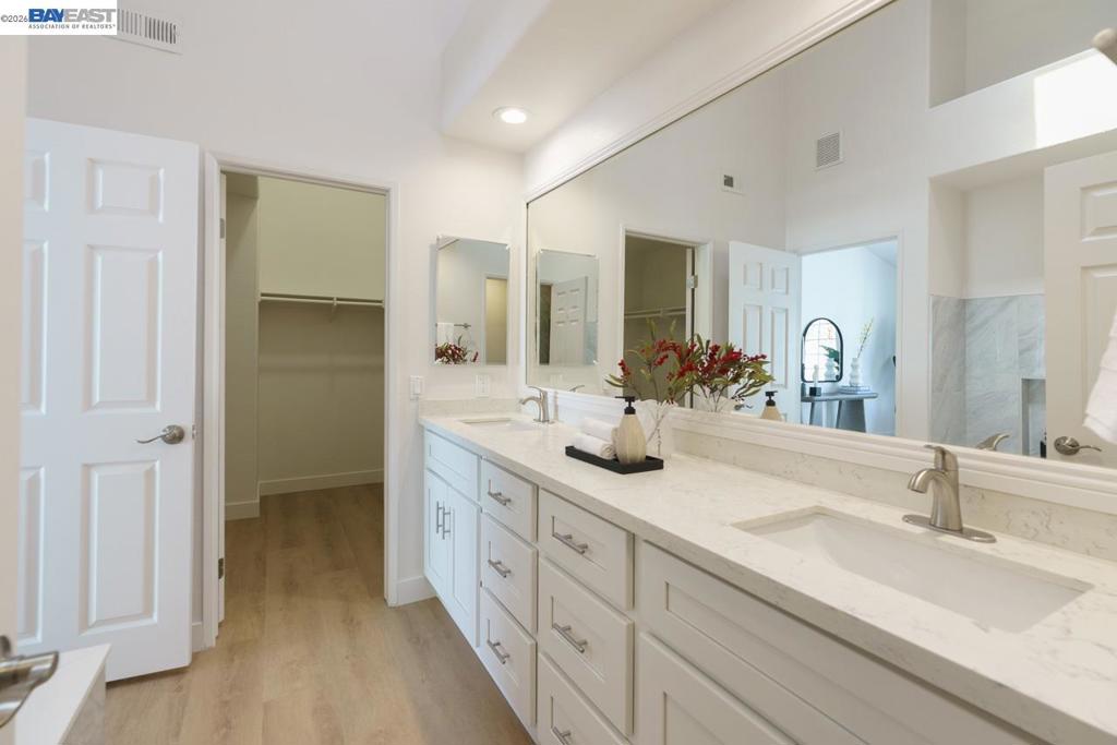 8591 Via Mallorca F Property Photo 22