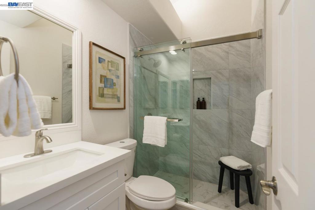 8591 Via Mallorca F Property Photo 32
