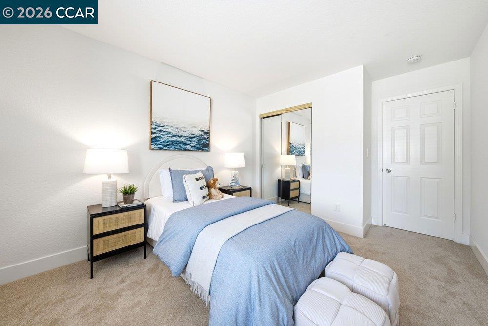 40 Saint Tropez Ct Property Photo 32