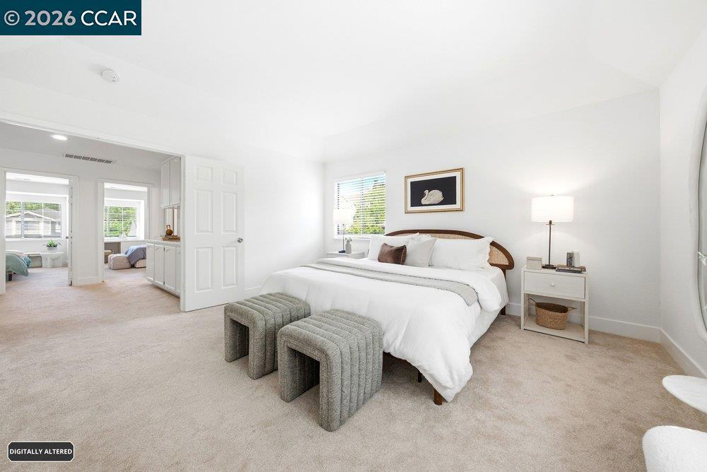 40 Saint Tropez Ct Property Photo 35