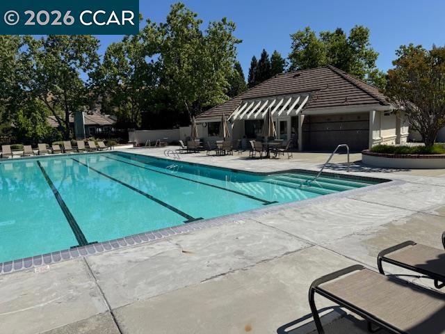 40 Saint Tropez Ct Property Photo 66