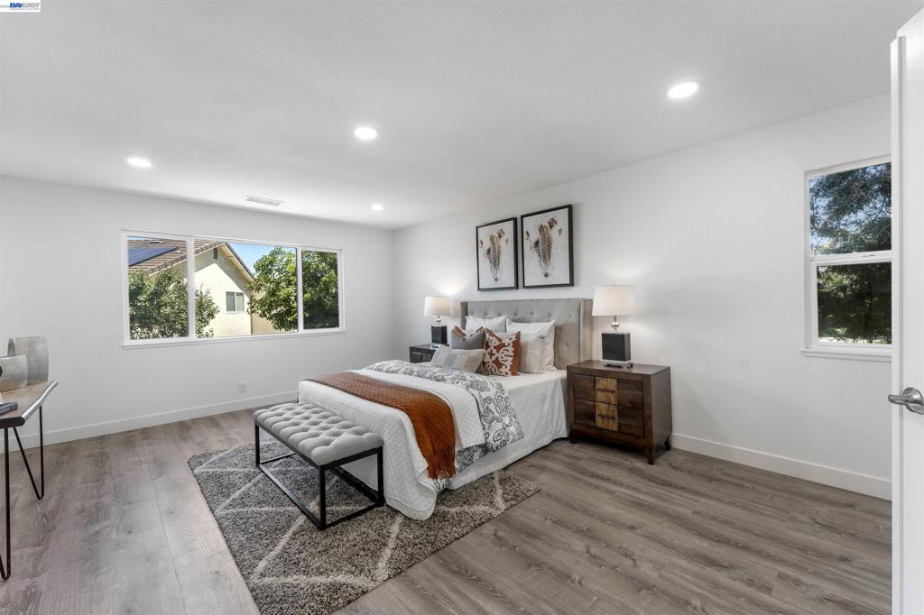 4216 Warbler Loop Property Photo 18