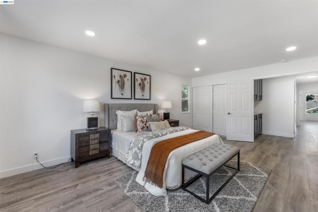 4216 Warbler Loop Property Photo 19