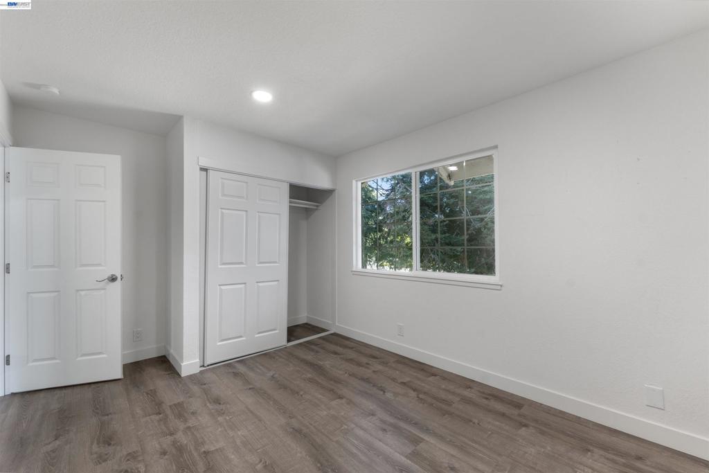 4216 Warbler Loop Property Photo 22
