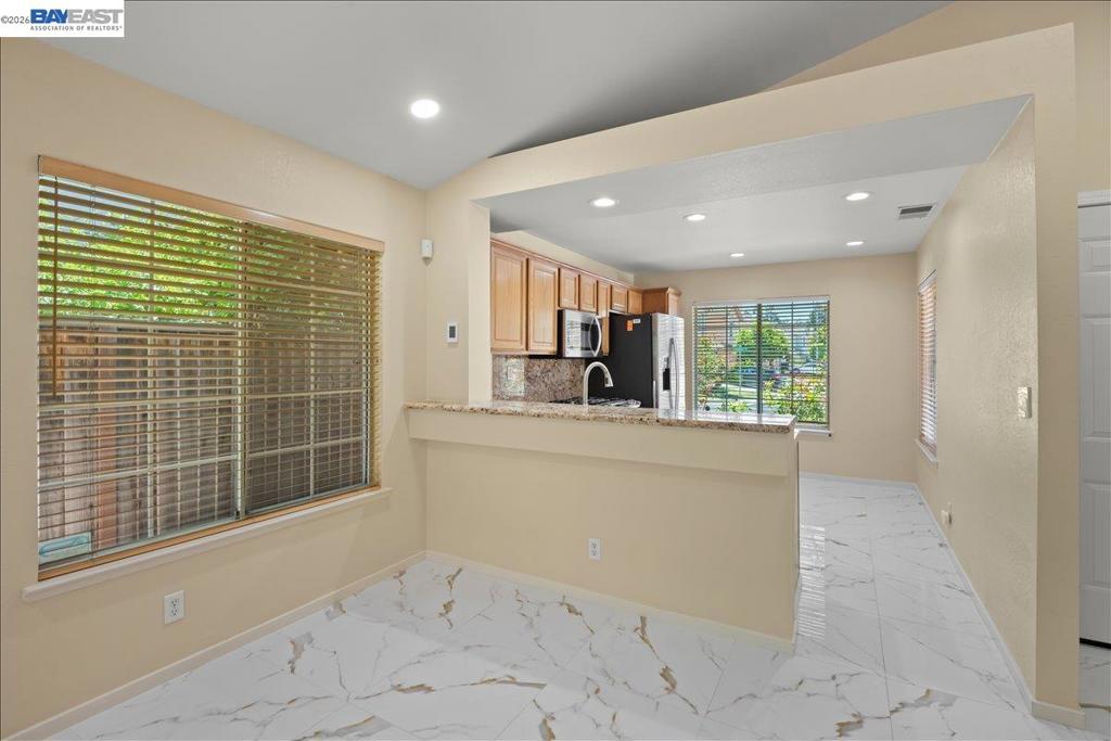 38806 Litchfield Cir Property Photo 7