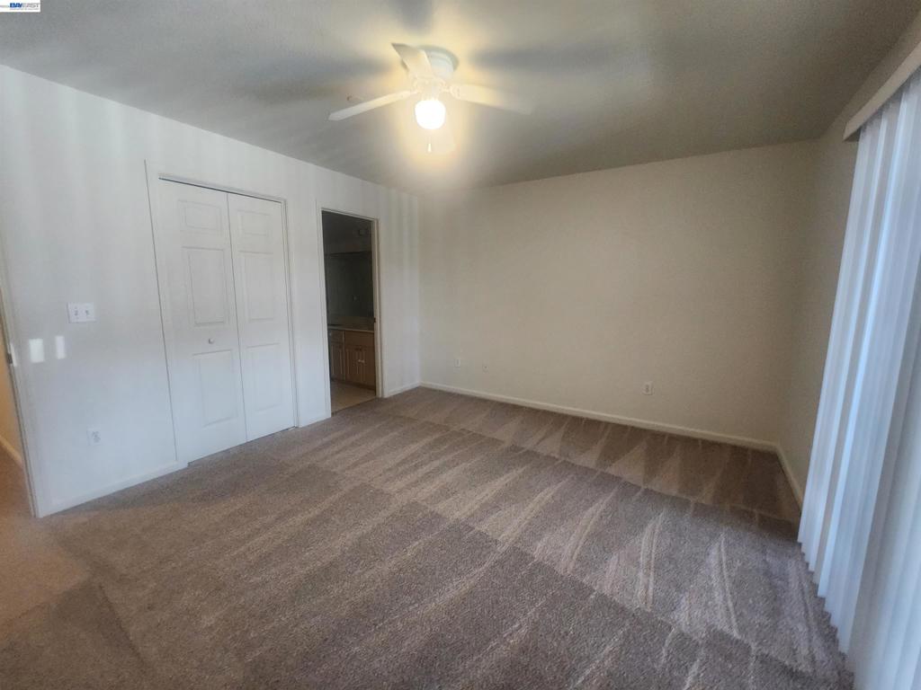 252 Lansing Way Property Photo 9