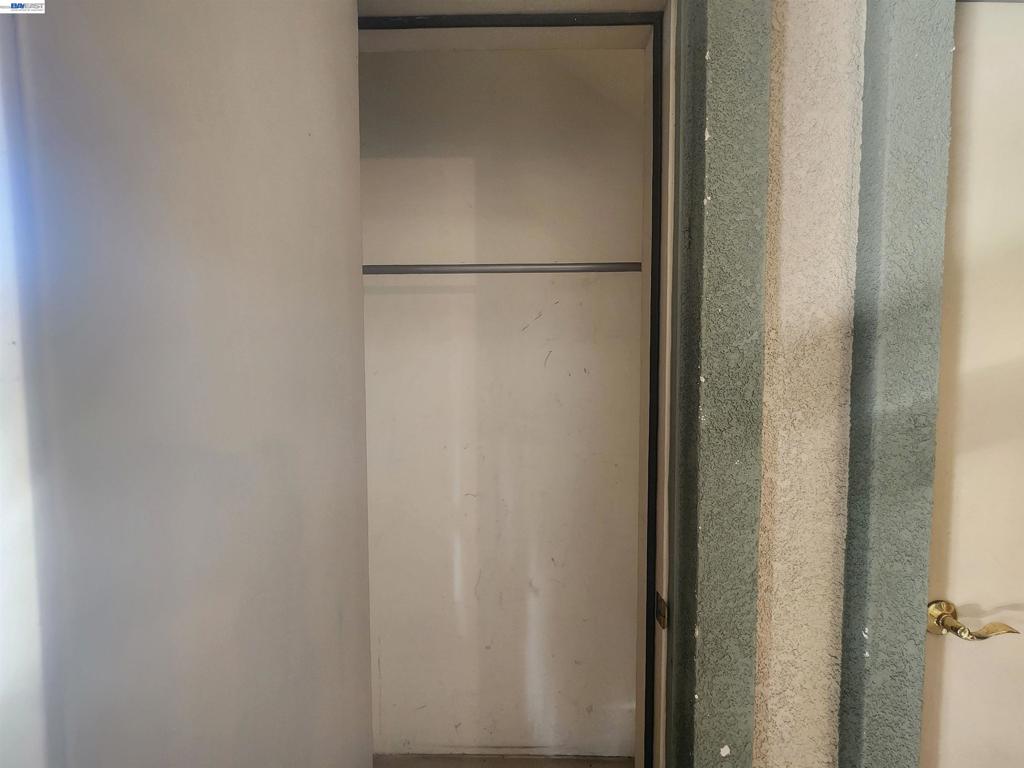 252 Lansing Way Property Photo 15