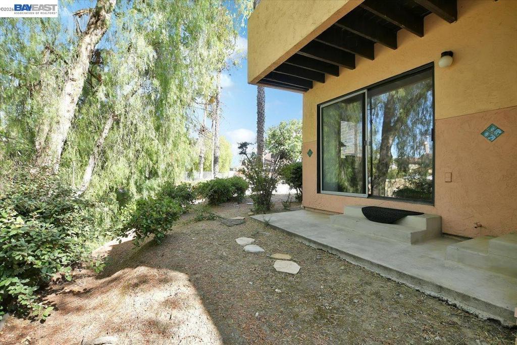 2280 Renwick Ln Property Photo 22