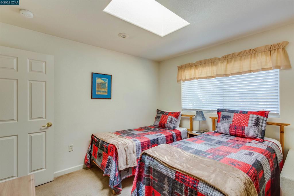 19112 Dyer Ct Property Photo 12