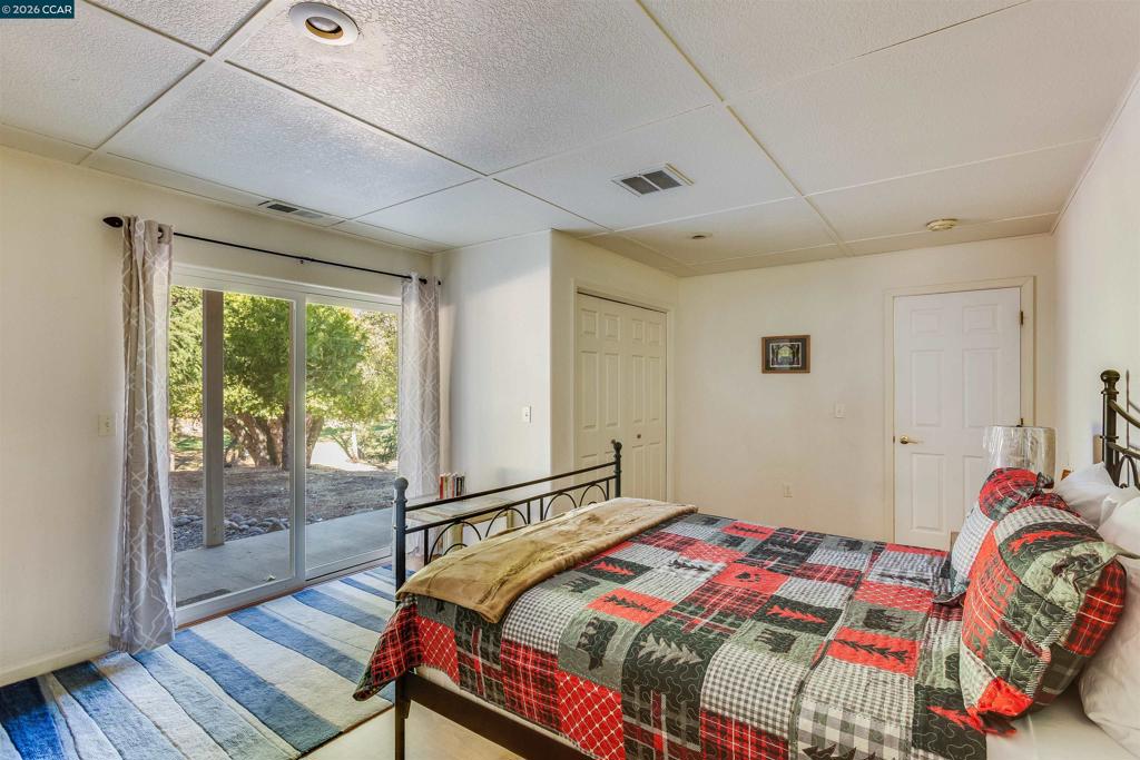 19112 Dyer Ct Property Photo 38