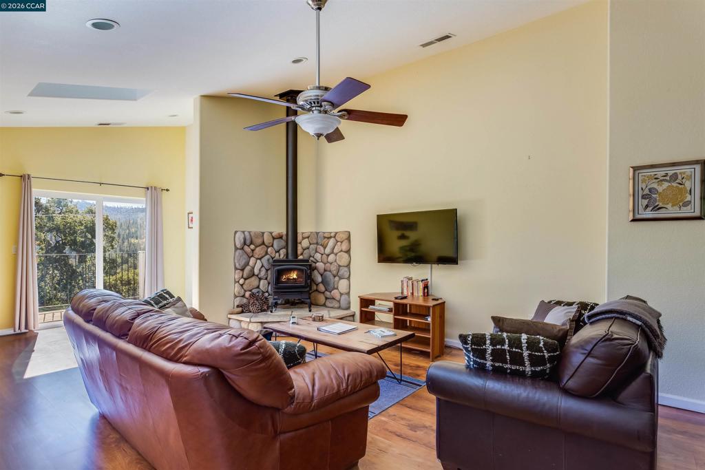 19112 Dyer Ct Property Photo 43