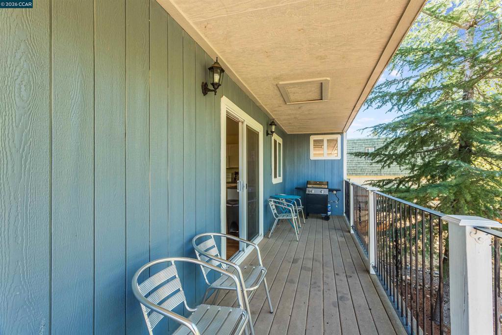 19112 Dyer Ct Property Photo 53