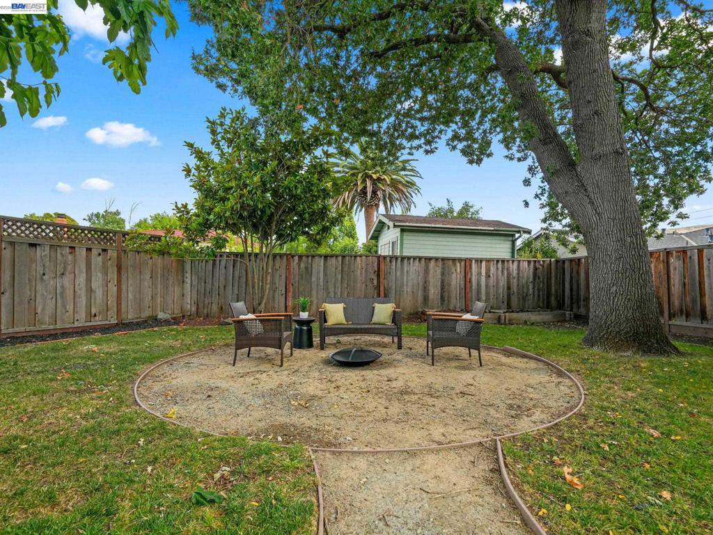 137 Wilton Pl Property Photo 34