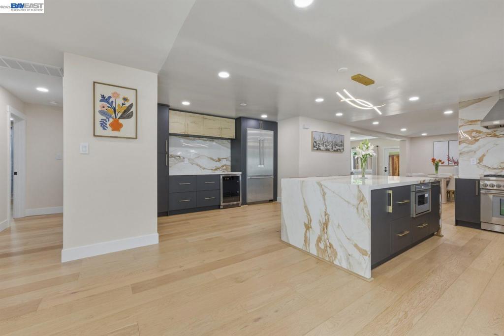 44775 Parkmeadow Dr Property Photo 8
