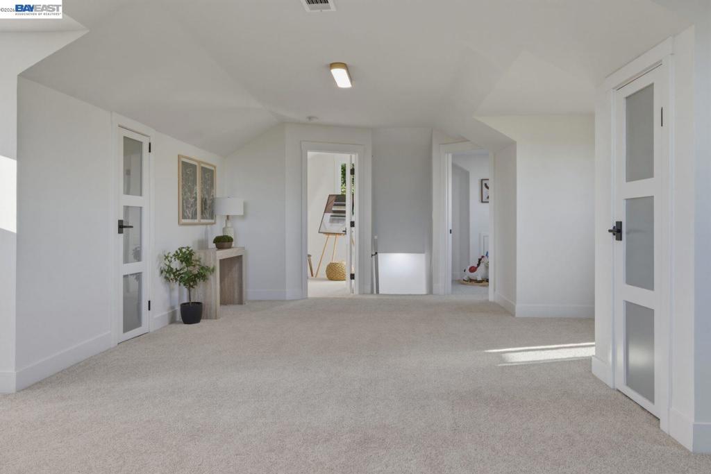 44775 Parkmeadow Dr Property Photo 59