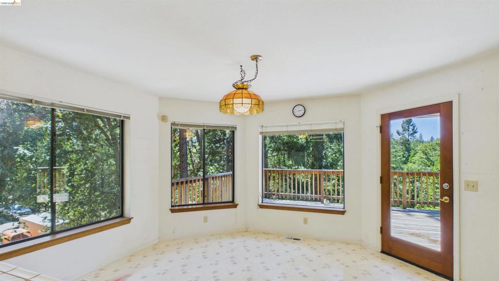 23113 Red Wing Trl Property Photo 5