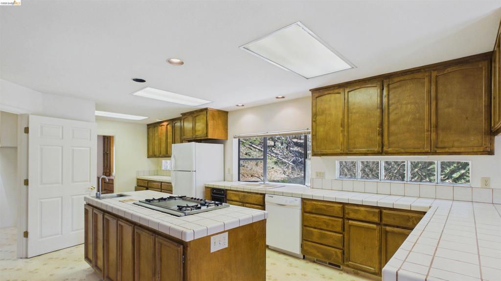 23113 Red Wing Trl Property Photo 8