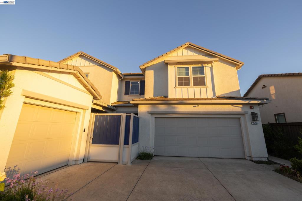 10400 Montaria Way Property Photo 1