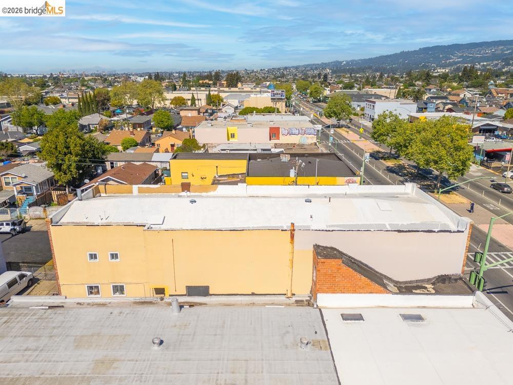 8801 International Blvd Property Photo 16