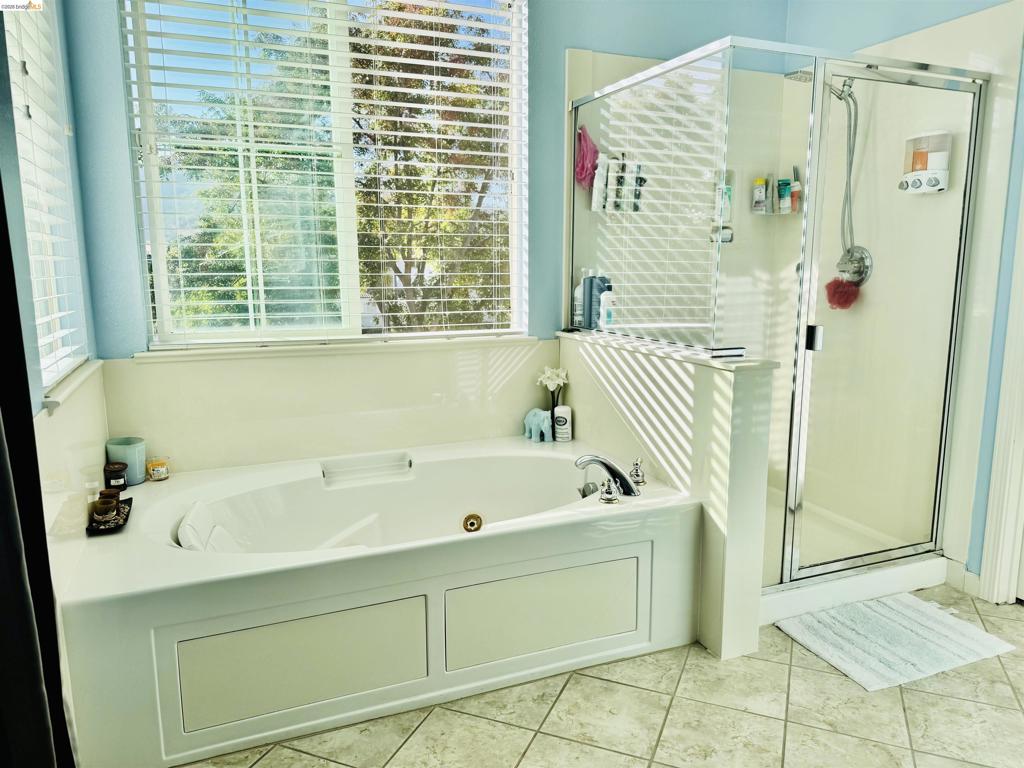 9332 Jacks Pl Property Photo 9