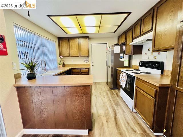 2848 Sunburst Dr Property Photo 6