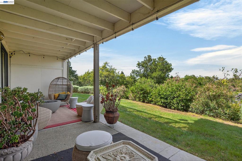 8461 Traminer Ct Property Photo 31