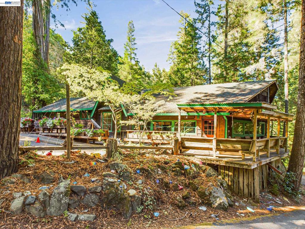 2089 St Highway 101 Property Photo 5