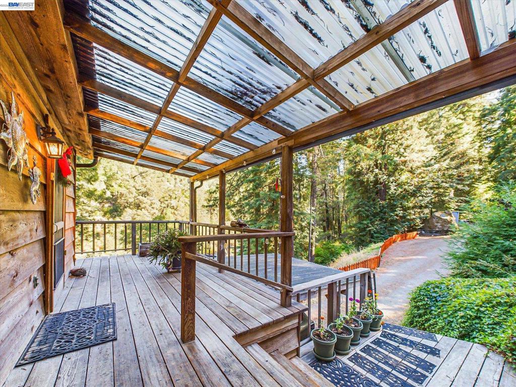 2089 St Highway 101 Property Photo 84