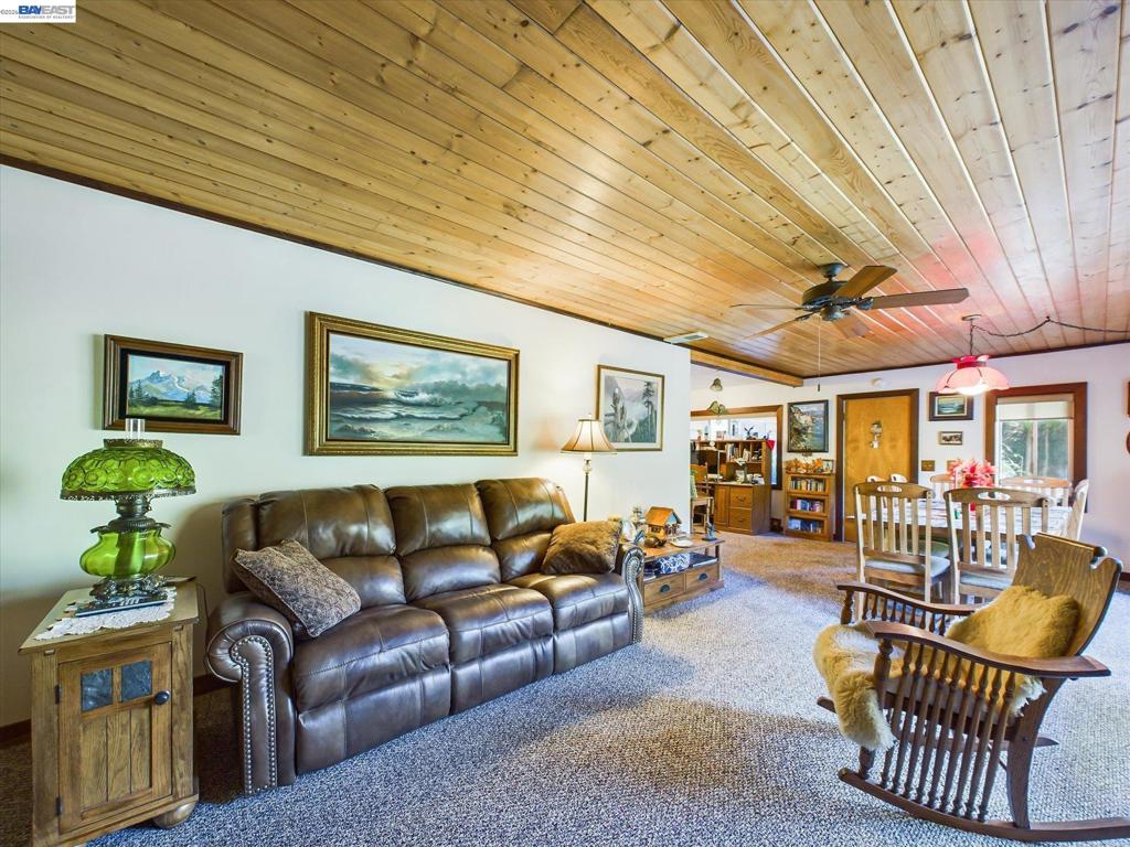 2089 St Highway 101 Property Photo 88