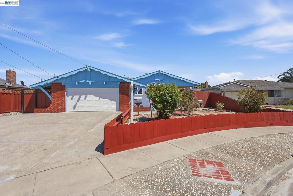 6440 Lotus Ct Property Photo 1