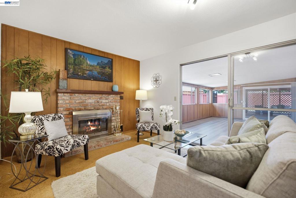 6440 Lotus Ct Property Photo 11