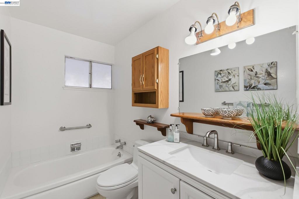 6440 Lotus Ct Property Photo 21