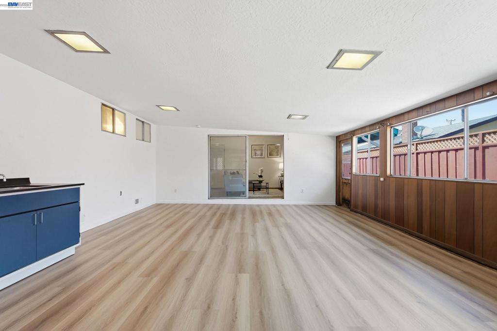 6440 Lotus Ct Property Photo 26