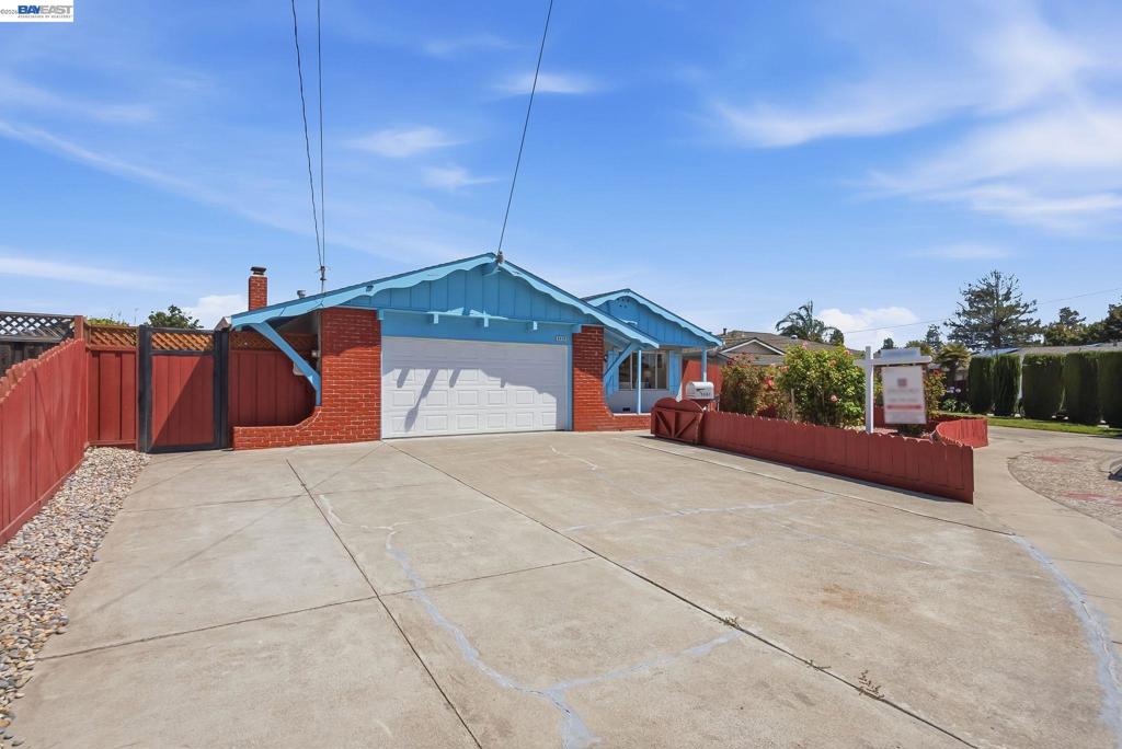 6440 Lotus Ct Property Photo 28