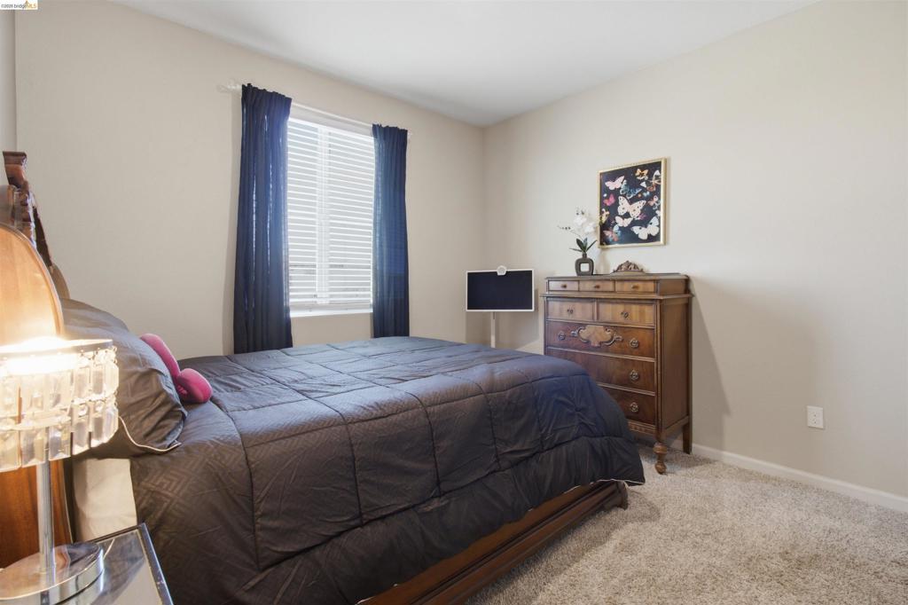 782 Silver Creek Cir Property Photo 29