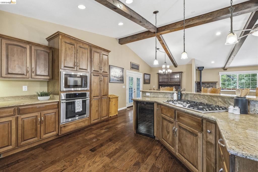 18223 Hershey Rd Property Photo 10