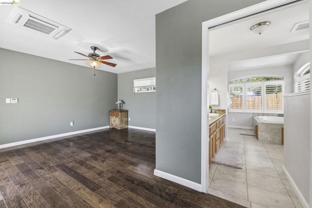 18223 Hershey Rd Property Photo 17