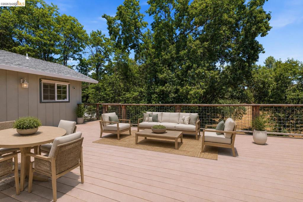 18223 Hershey Rd Property Photo 25