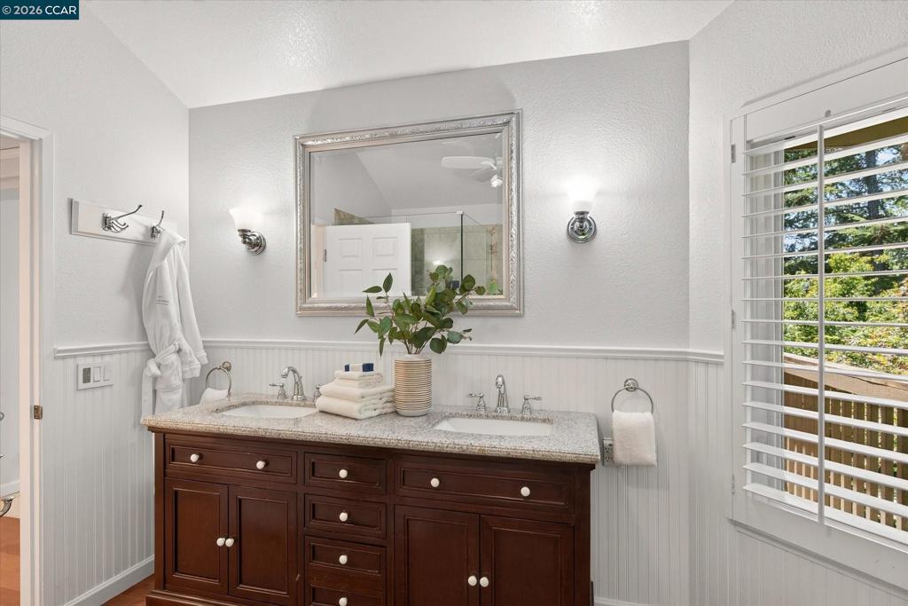 25 Lynnbrook Ct Property Photo 41