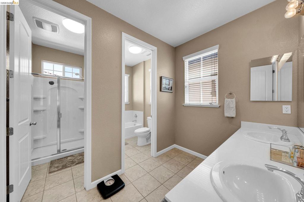 217 Alta St Property Photo 34