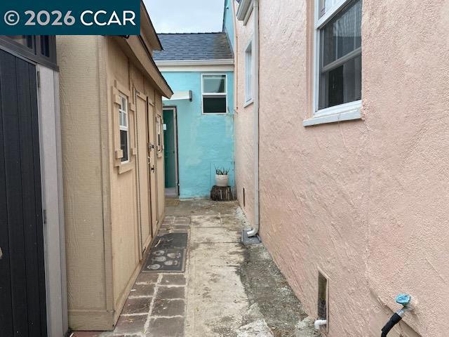 559 43rd Street Property Photo 19