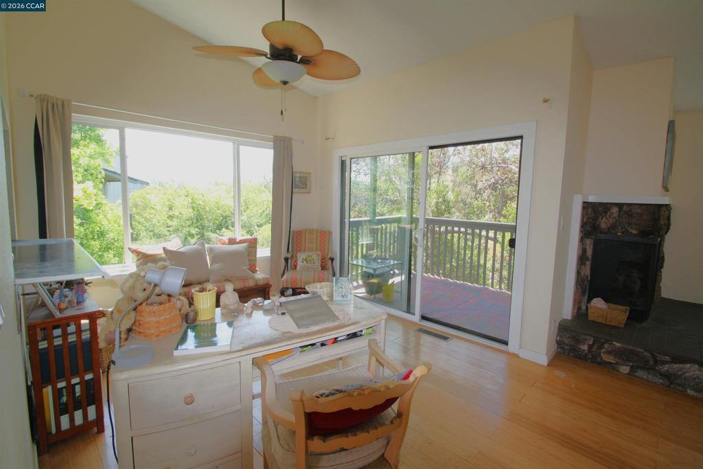 1506 Ashwood Dr Property Photo 7