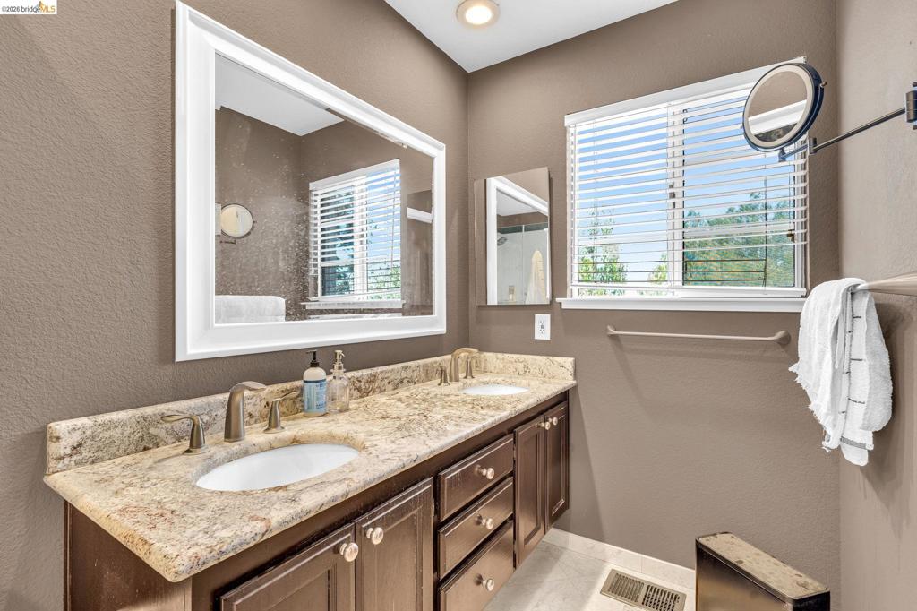 2451 Cherry Hills Drive Property Photo 34
